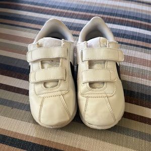 Nike Cortez boys shoes